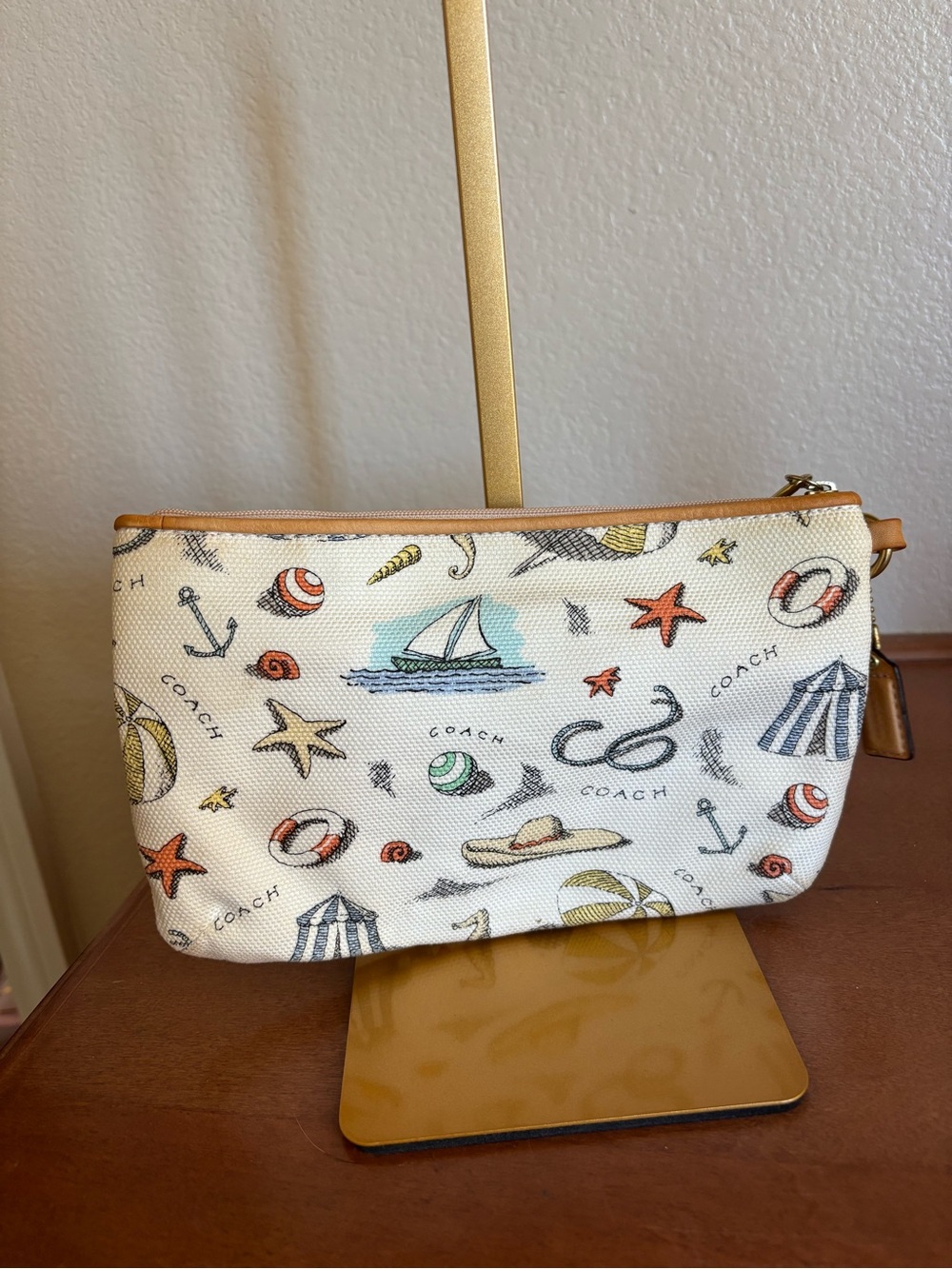 Vintage Coach Multicolor Beach-Print Canvas Wristlet with Tan Trim w/ free charm - Picture 12 of 13